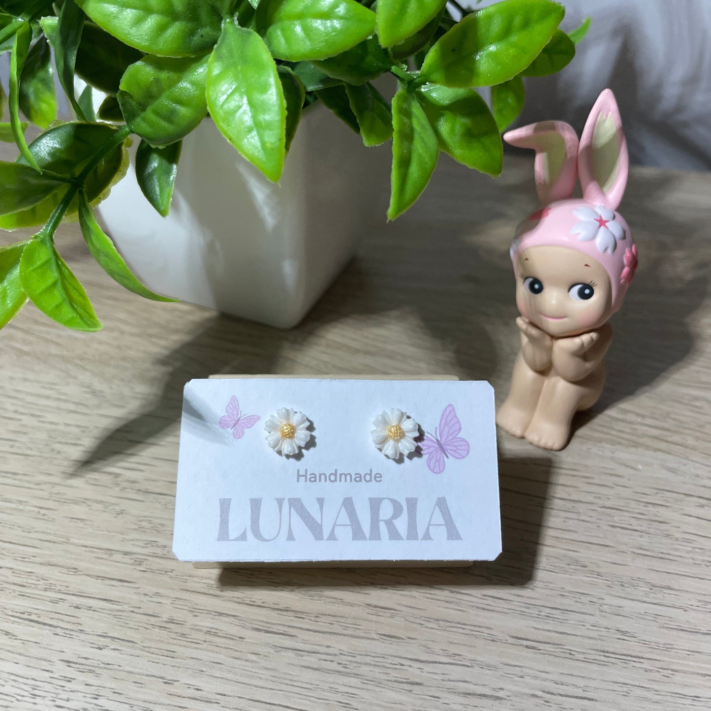 Daisy earrings